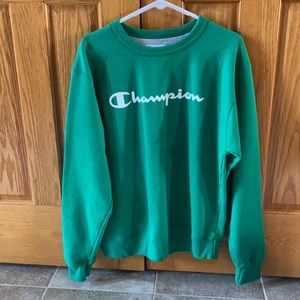 COPY - Kelly green Champion crewneck sweatshirt